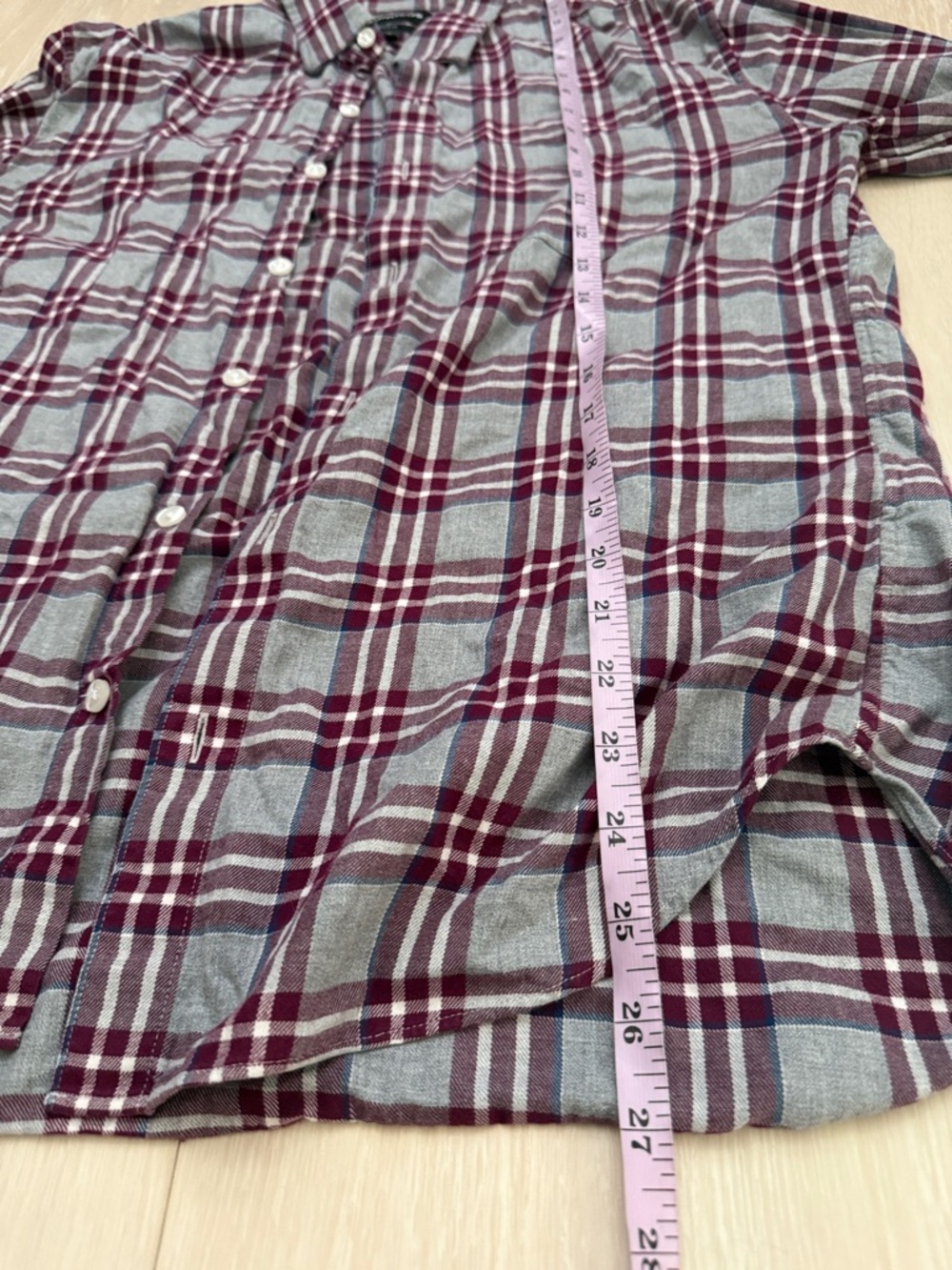 3/$10 Bonobos Plaid Button-Down Slim Fit Shirt in Burgundy and Gray - Picture 6 of 8